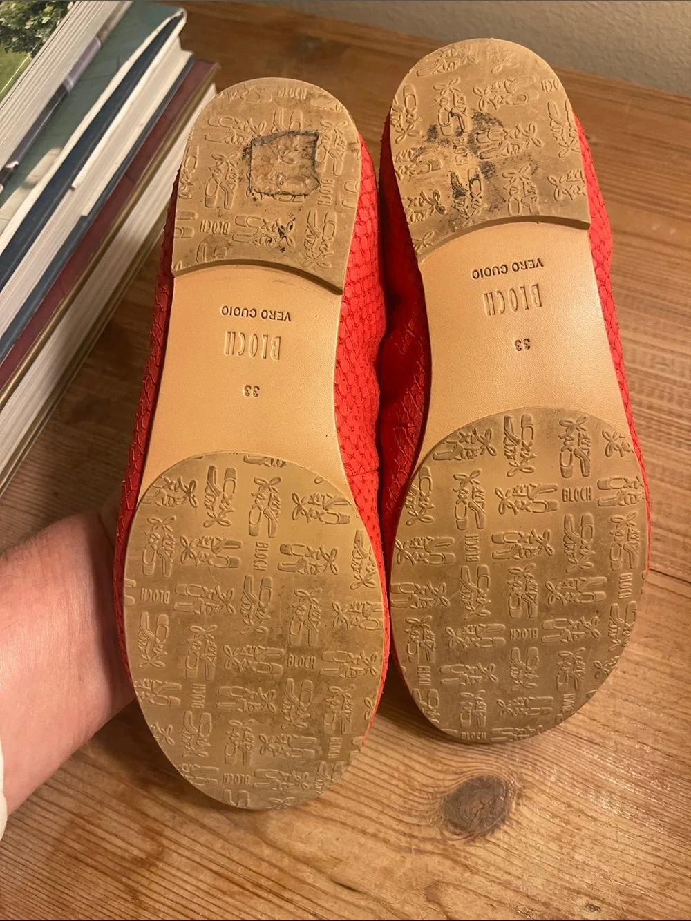 Bloch Girls Size Euro 33 - US 3 Coral-Orange Woven Ballet Flats for Kids